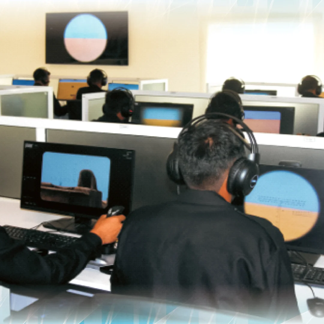 INTEGRATED COMBATSIMULATOR (ICS)